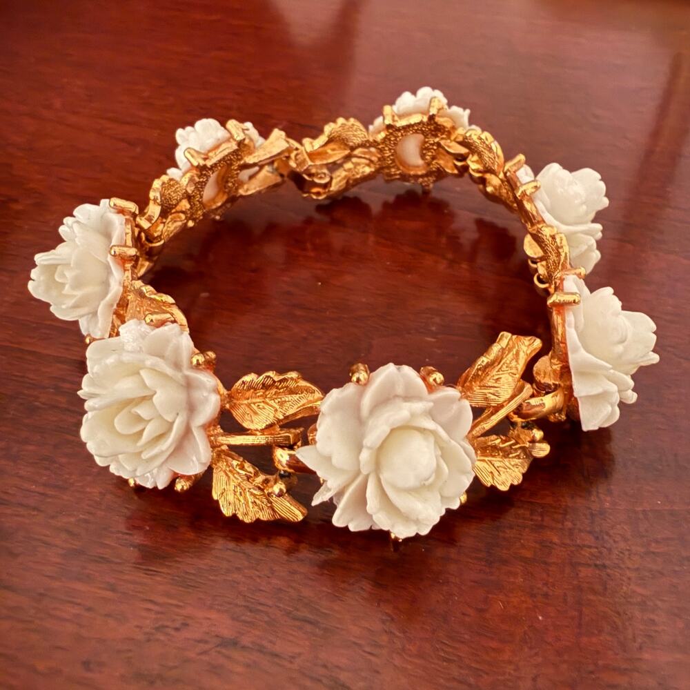 Vintage Gold Tone White Carved Rose Floral Link Bracelet Romantic Statement